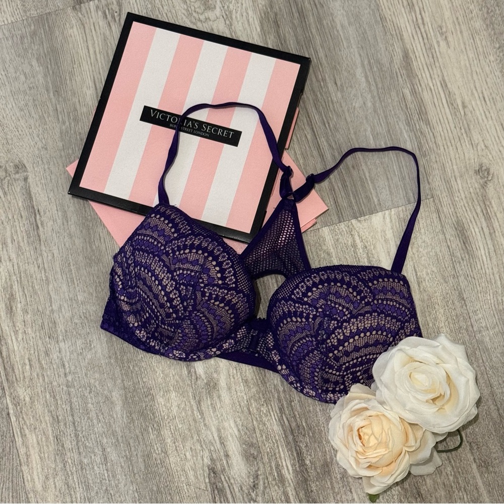 NEW VICTORIA'S SECRET Very Sexy Push Up Bra Padded Purple Lace Racerback -  32C